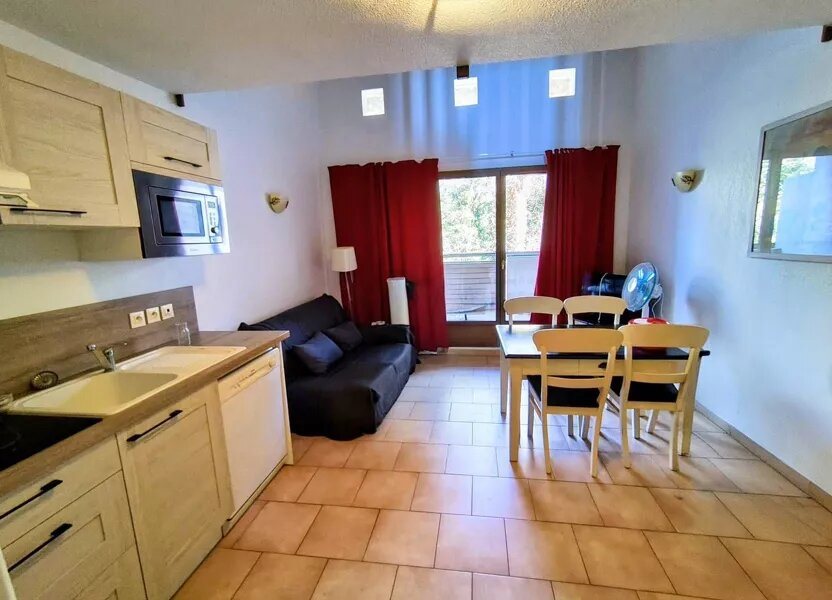 Appartement à vendre, 36m², Barjac