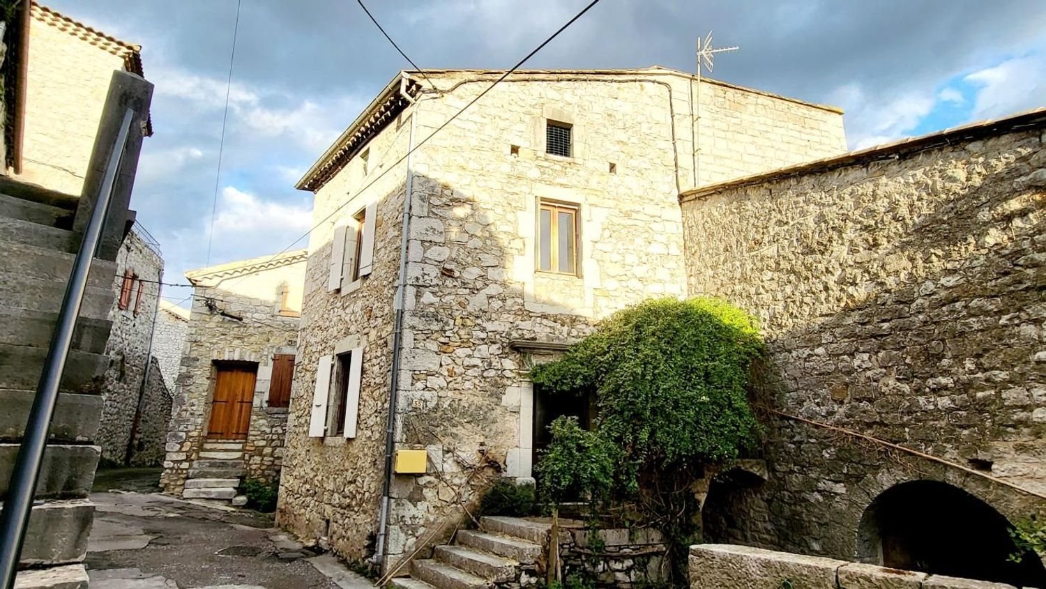 Maison à vendre, 72m², Chauzon