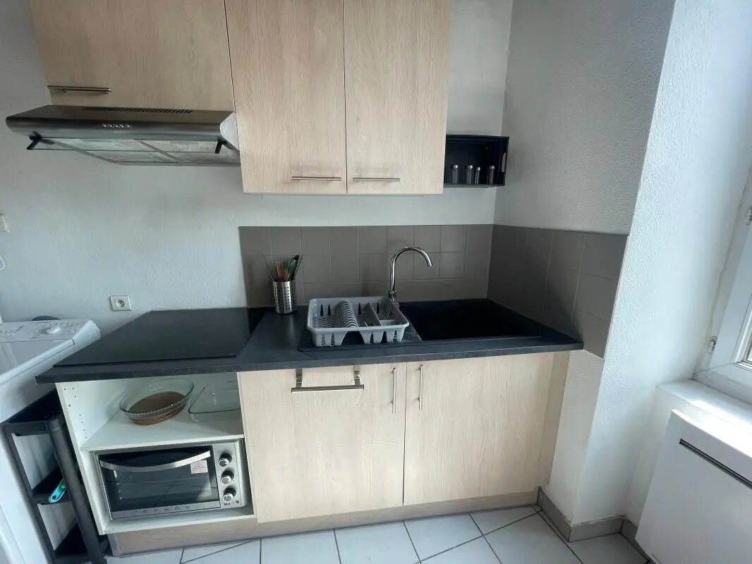 Appartement à louer, 30m², Aubenas