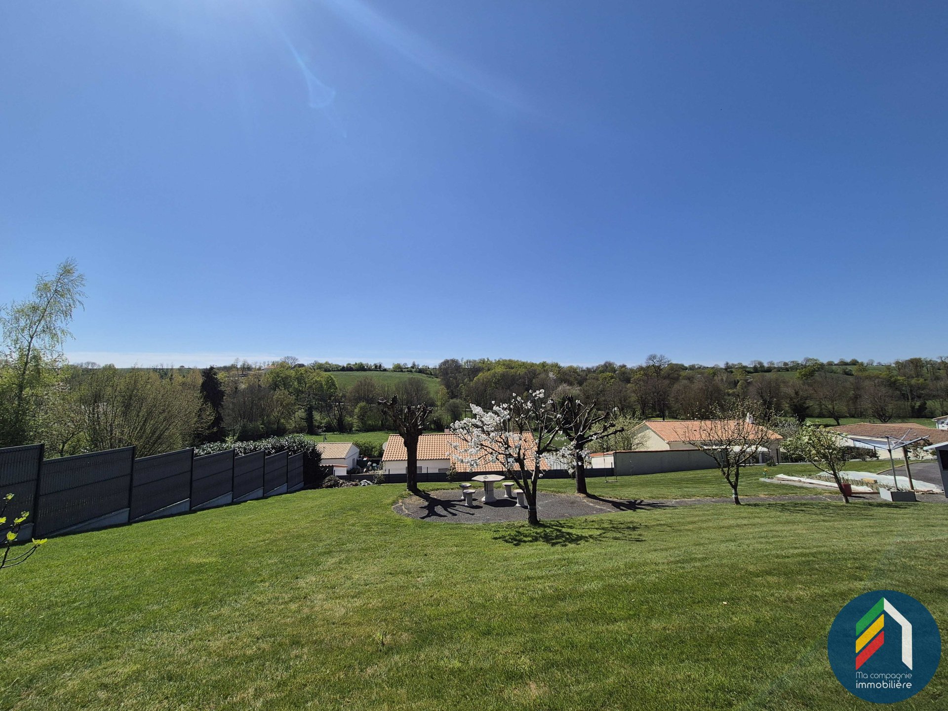 Maison à vendre, 700m², La Meilleraie-Tillay