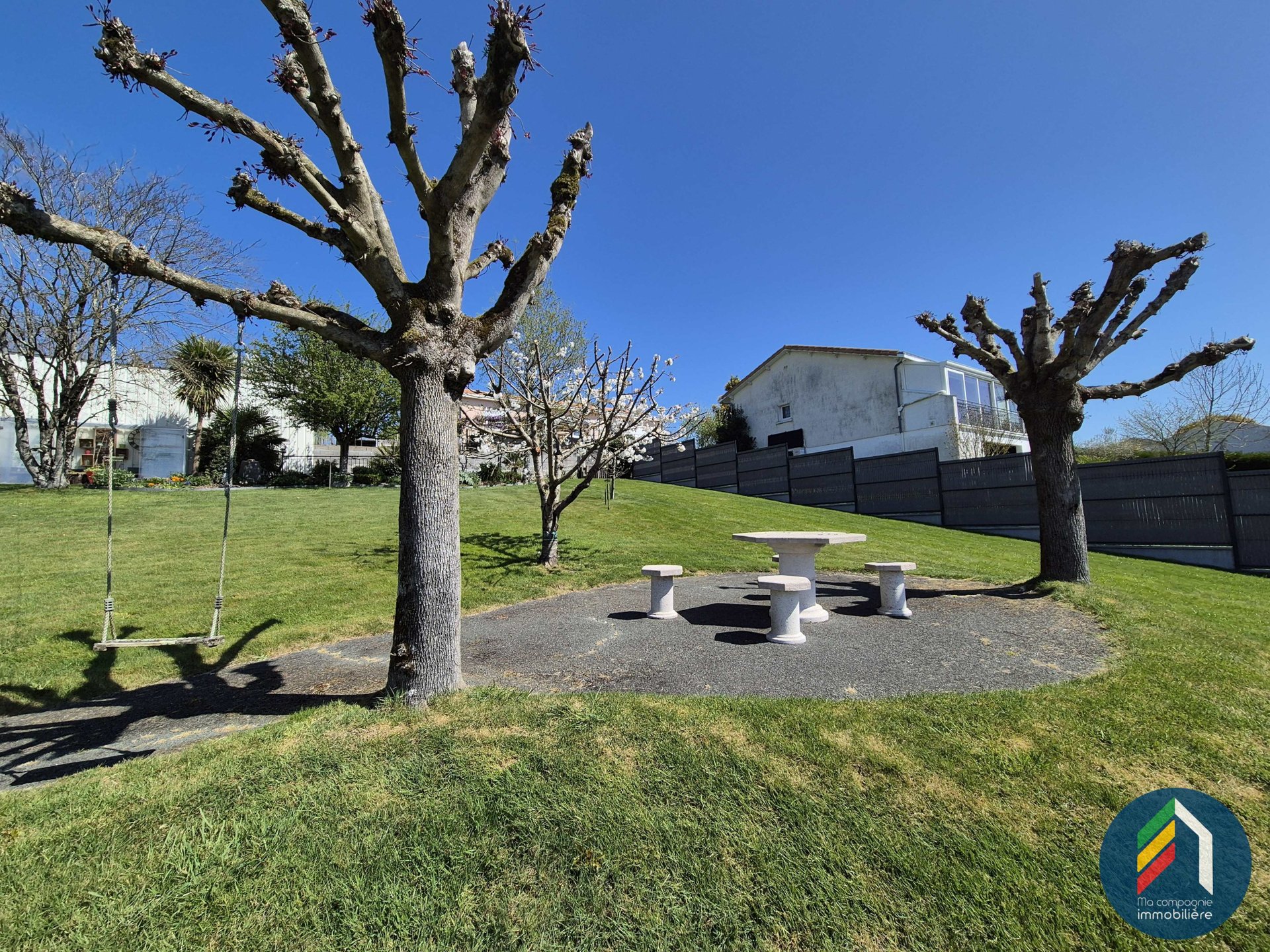 Maison à vendre, 700m², La Meilleraie-Tillay