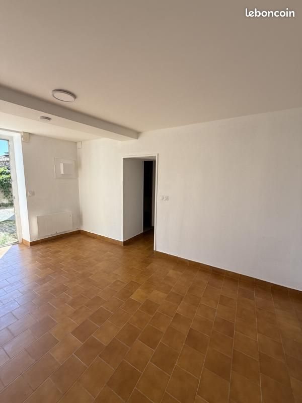Appartement à louer, 20m², La Châtaigneraie