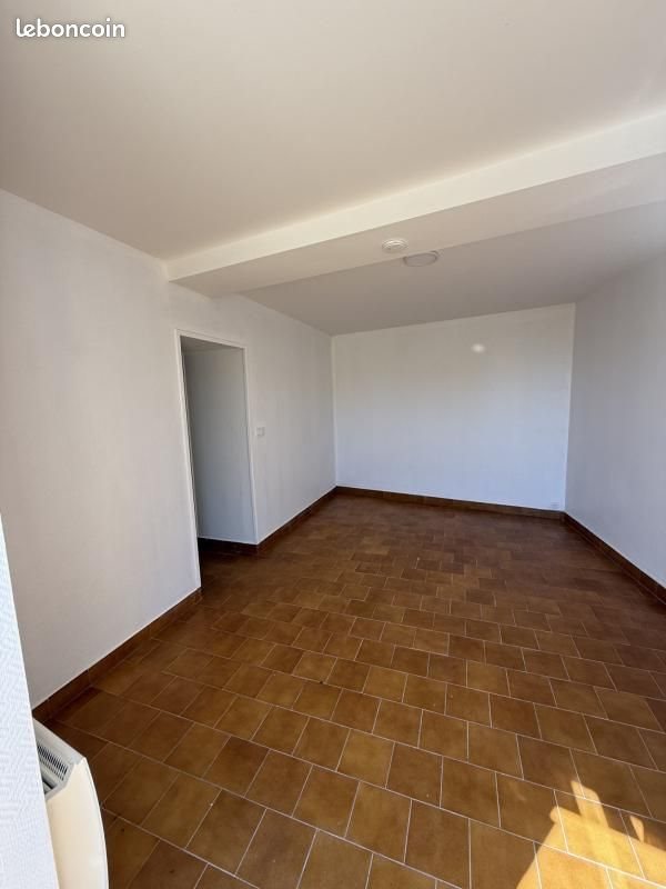 Appartement à louer, 20m², La Châtaigneraie