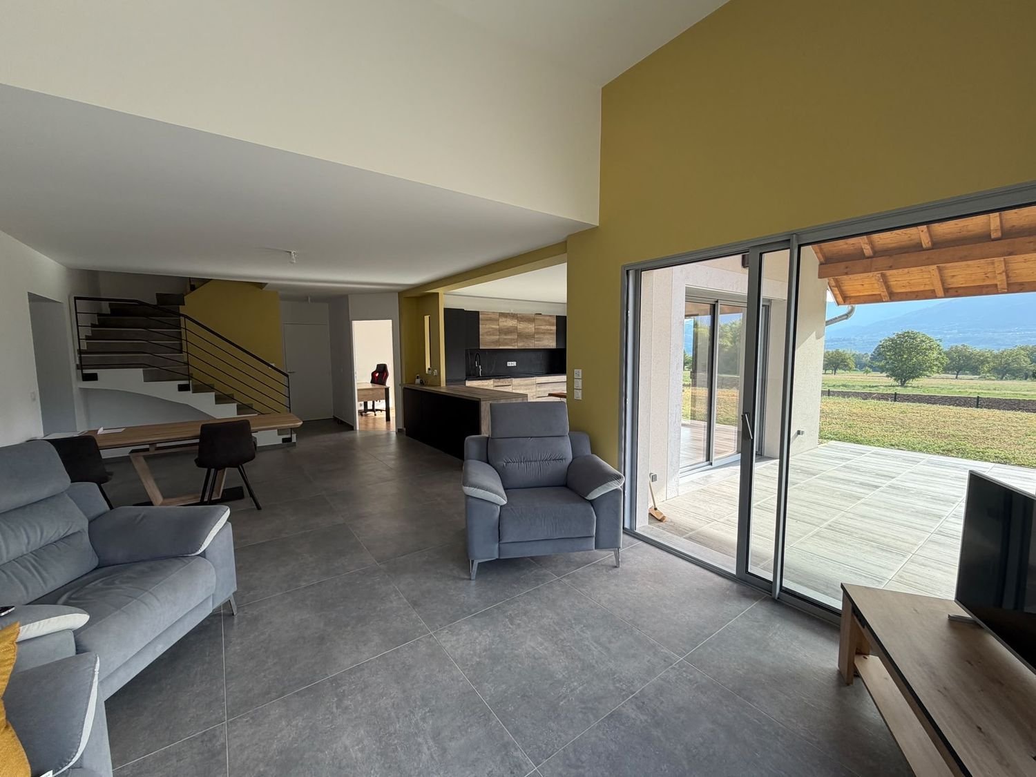 Maison à louer, 160m², Barraux