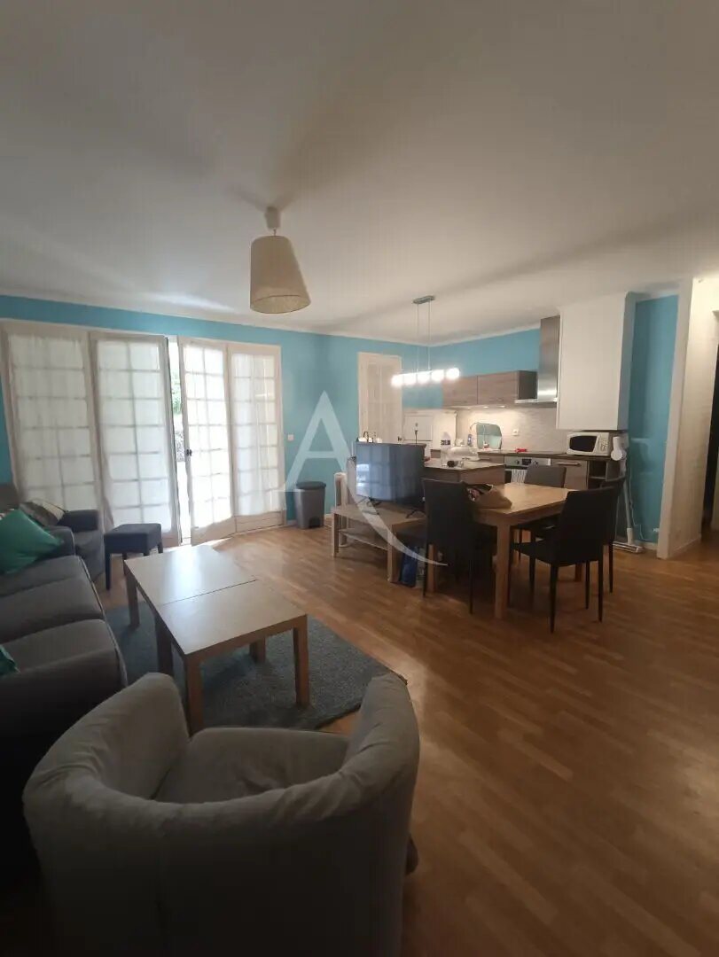 Appartement à louer, 53m², Carqueiranne