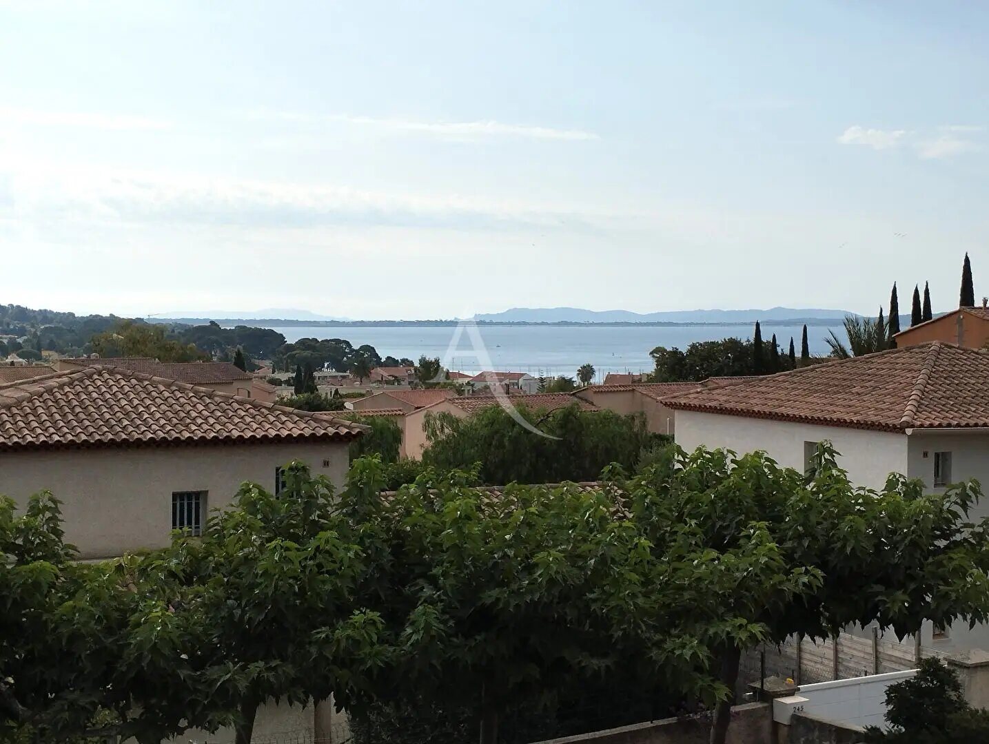 Appartement à louer, 53m², Carqueiranne
