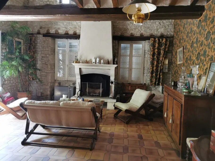 Maison à vendre, 134m², Yèvre-la-Ville