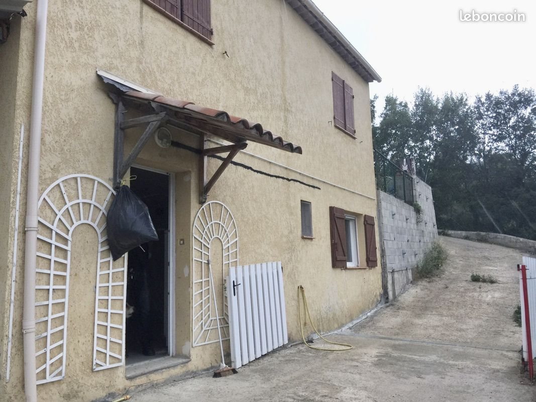 Appartement à louer, 54m², Berre-les-Alpes