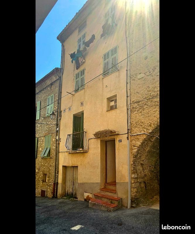 Appartement à vendre, 142m², L'Escarène