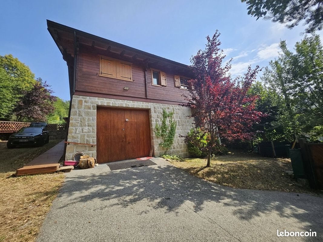 Maison à vendre, 135m², Lucéram