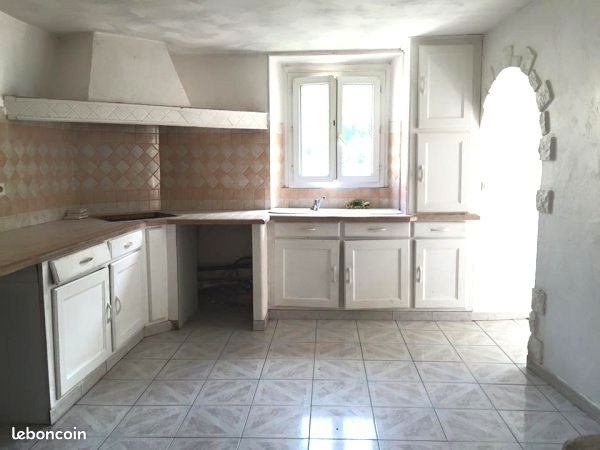 Appartement à louer, 80m², Touët-de-l'Escarène