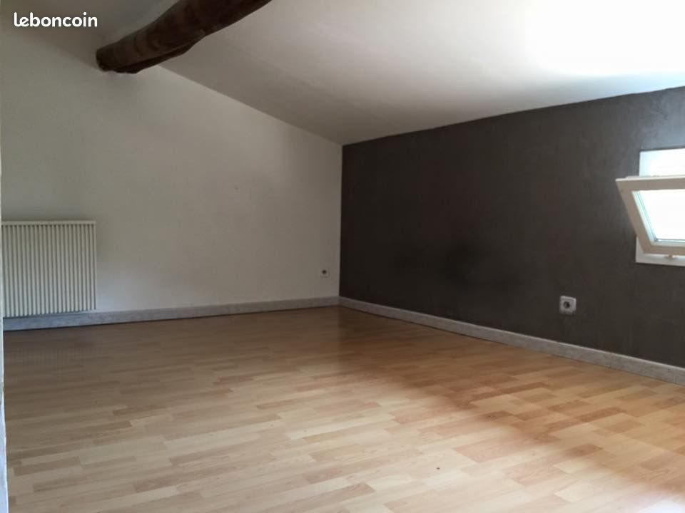 Appartement à louer, 80m², Touët-de-l'Escarène