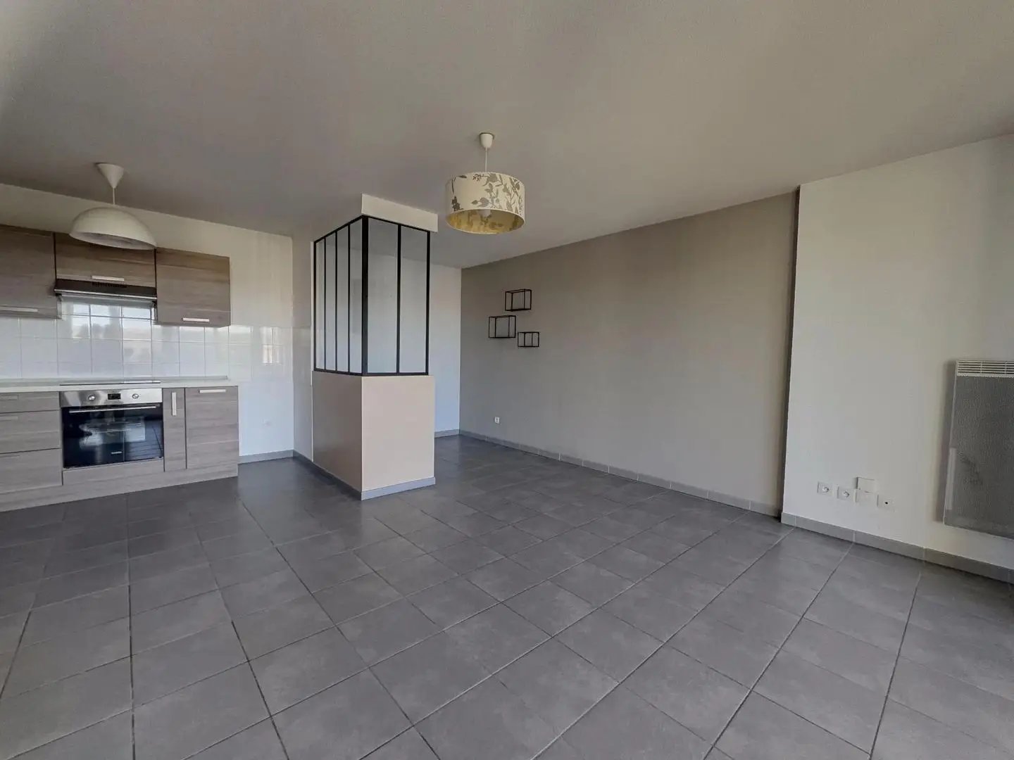 Appartement à louer, 72m², Seilh