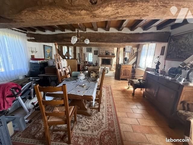 Maison à vendre, 209m², Saint-Aubin-du-Thenney
