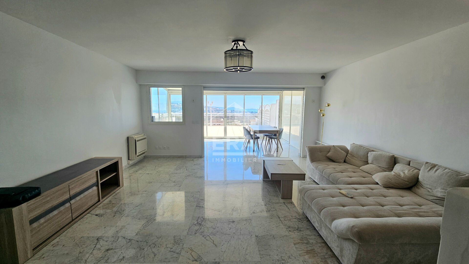Appartement à louer, 113m², Saint-Laurent-du-Var