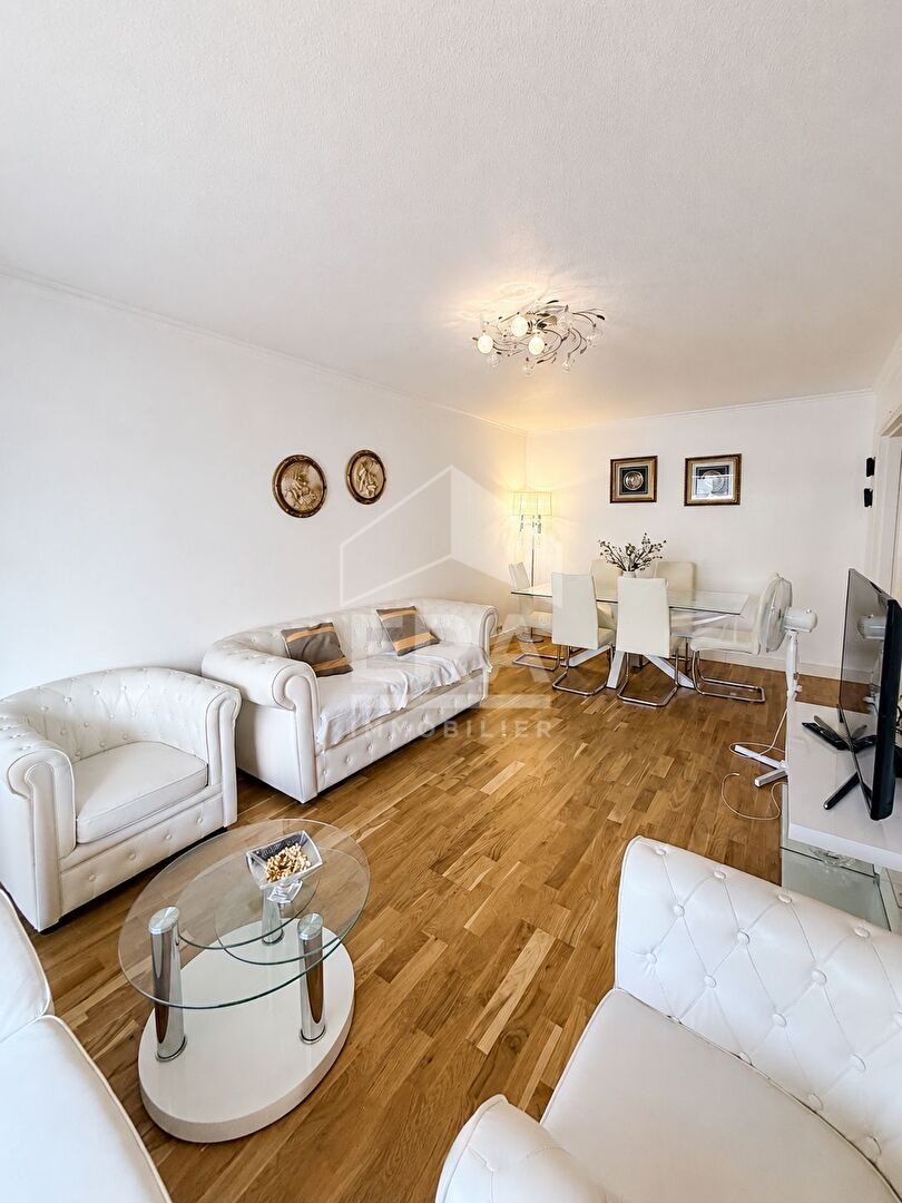 Appartement à louer, 63m², Nice