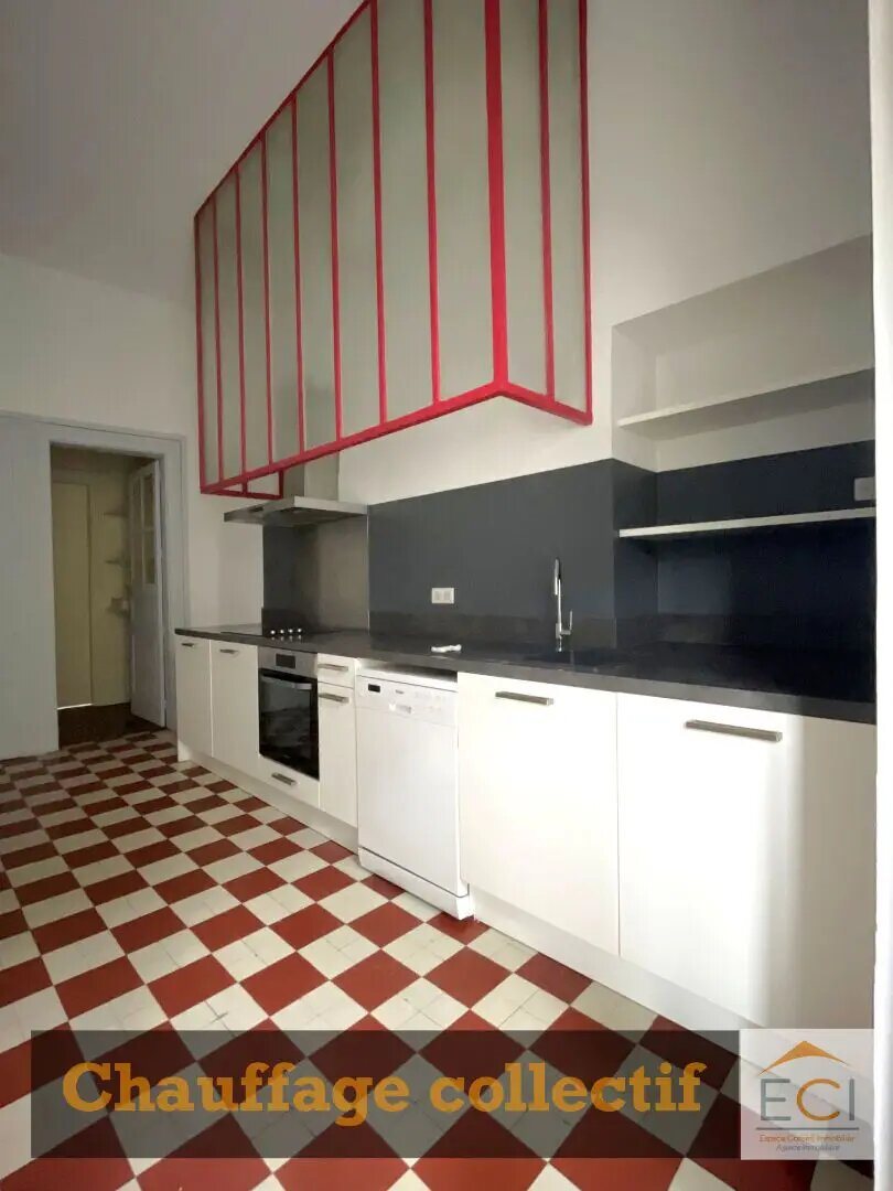 Appartement à louer, 207m², Limoges
