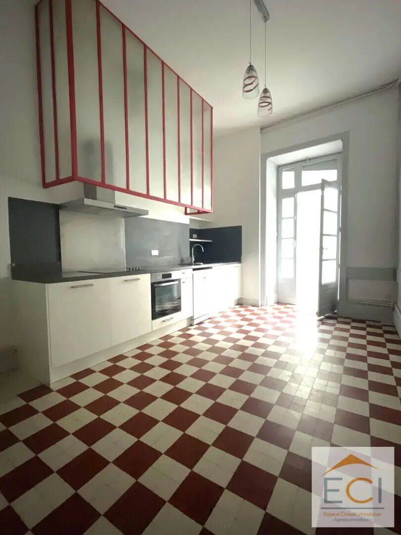Appartement à louer, 207m², Limoges