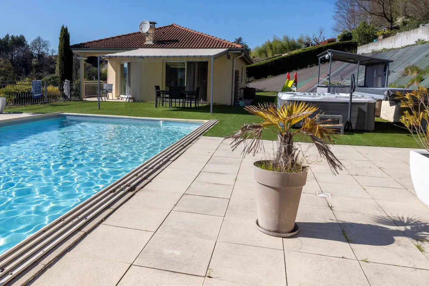 Maison à vendre, 120m², Unieux