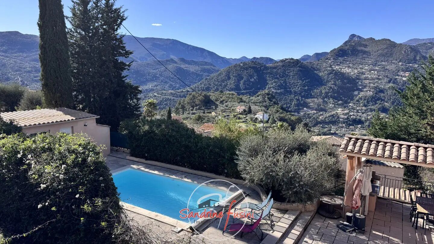 Maison à vendre, 116m², La Roquette-sur-Var
