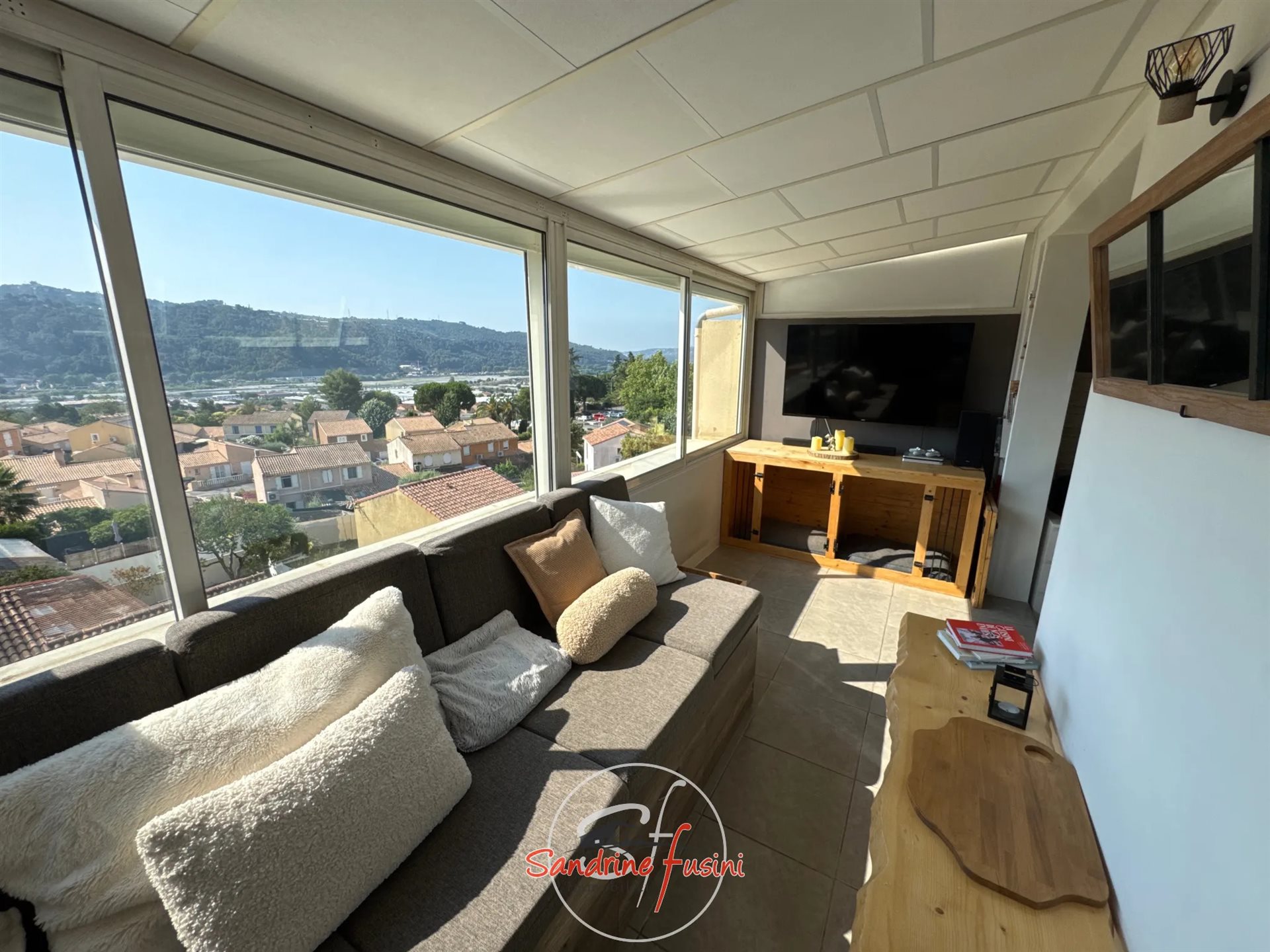 Appartement à vendre, 89m², Carros
