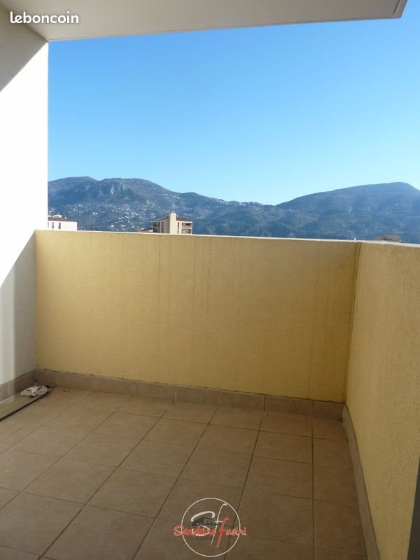 Appartement à louer, 25m², Carros