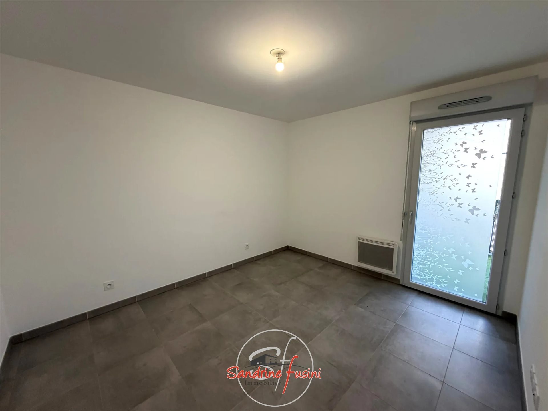 Appartement à vendre, 39m², Carros
