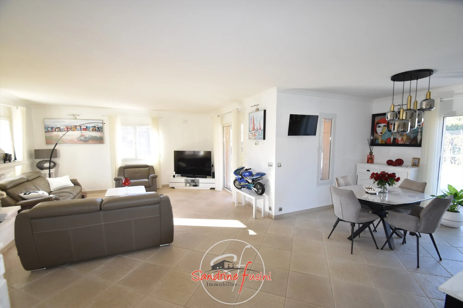 Maison à vendre, 113m², Carros