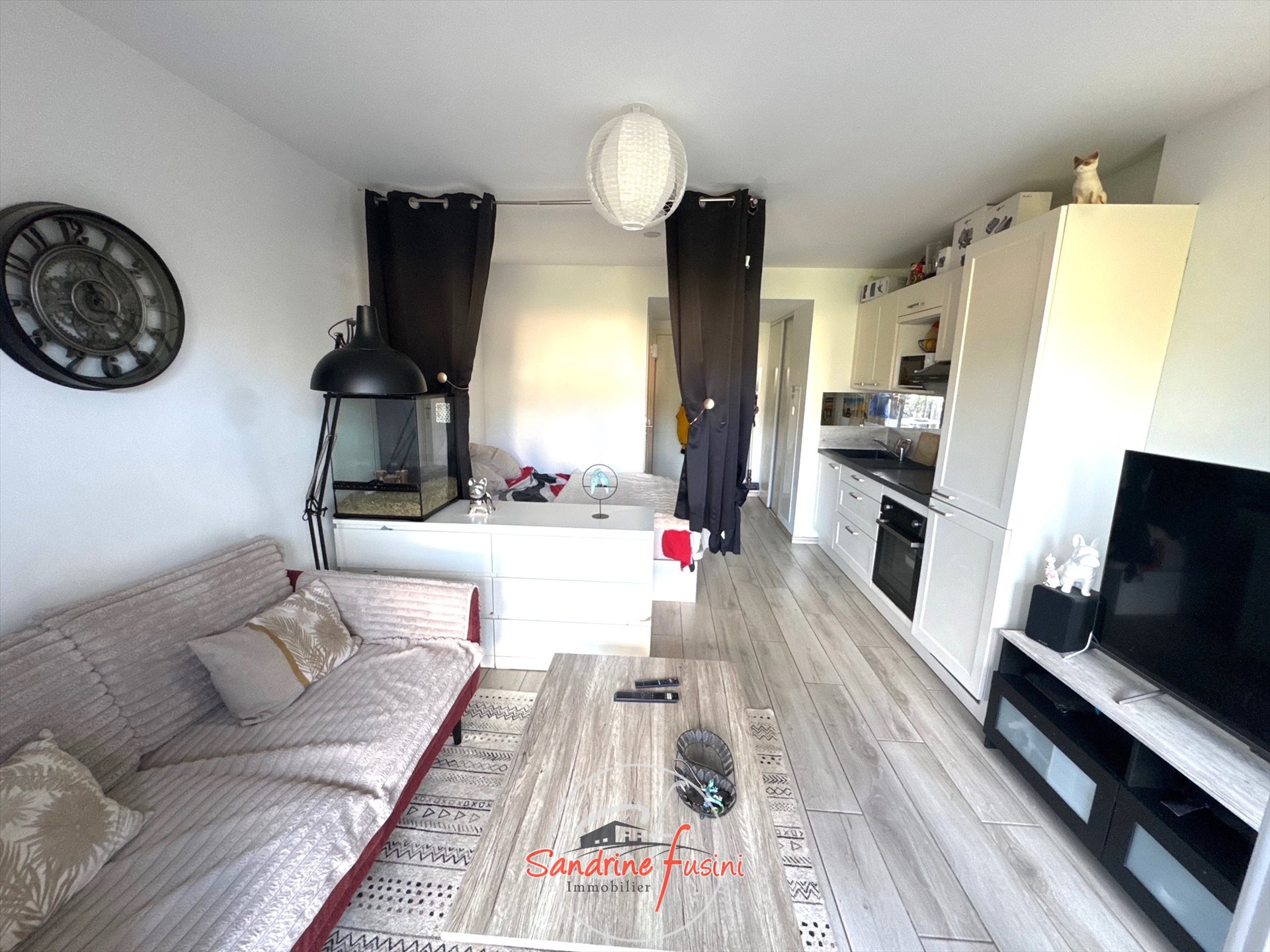 Appartement à vendre, 1m², Carros