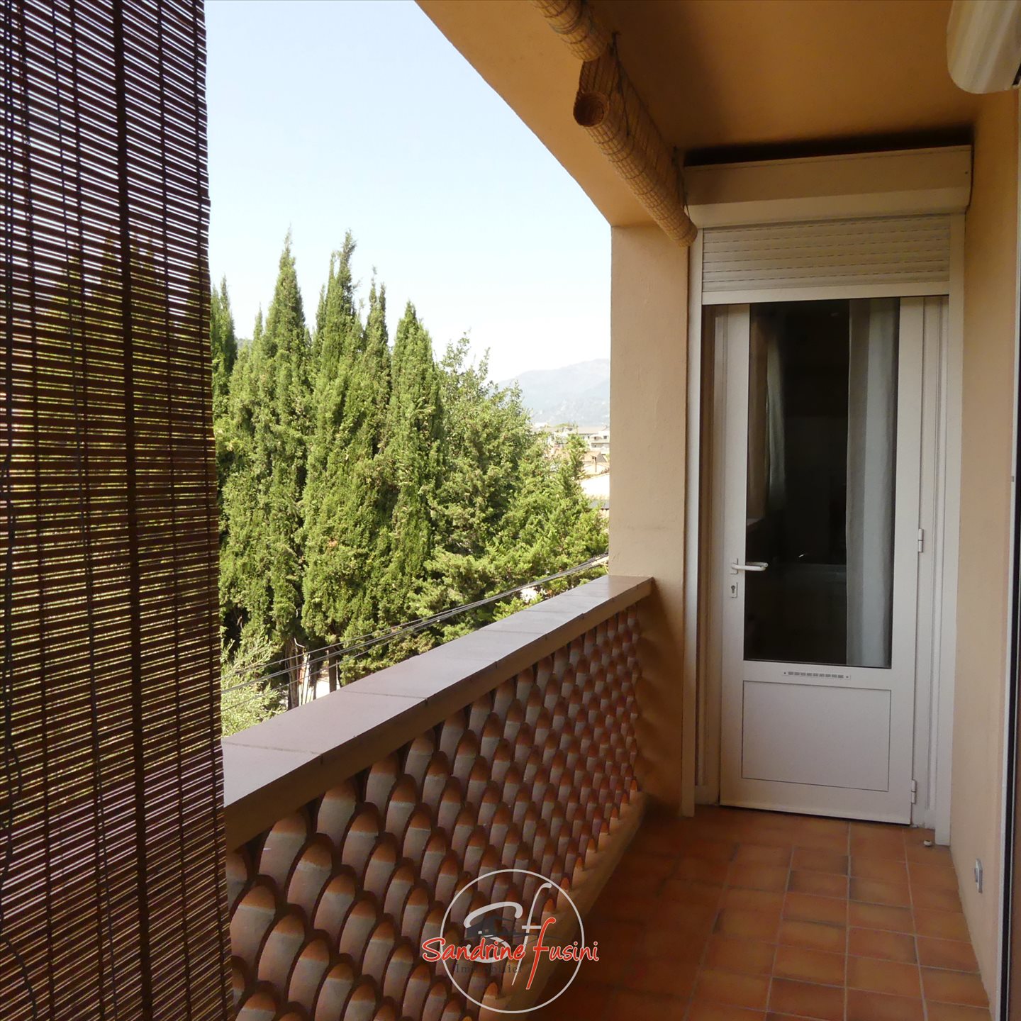 Appartement à louer, 3m², Carros