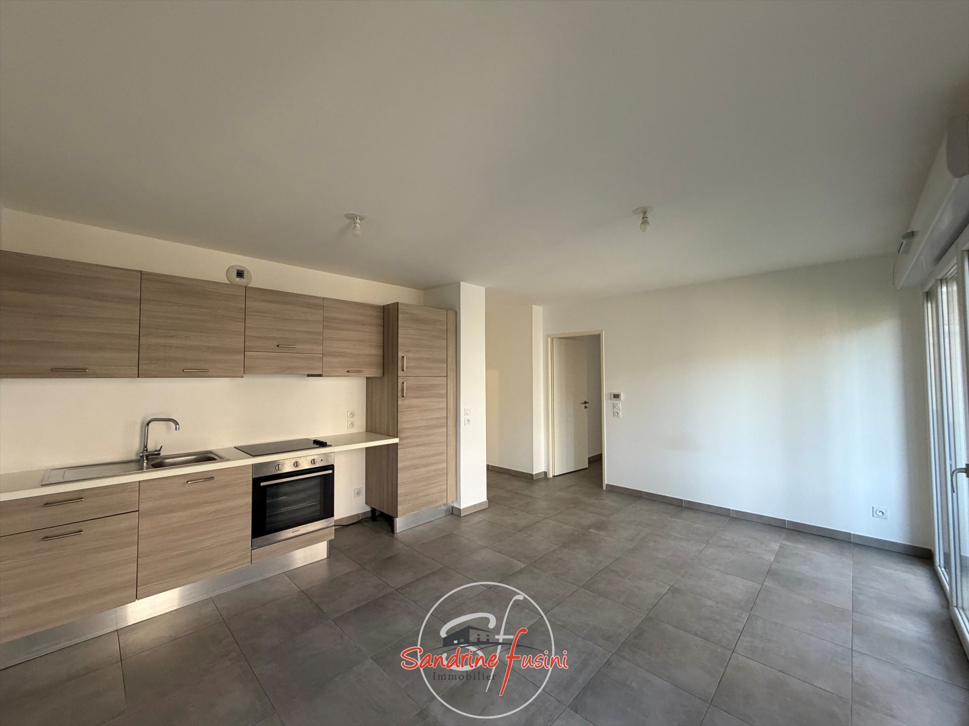 Appartement à vendre, 2m², Carros