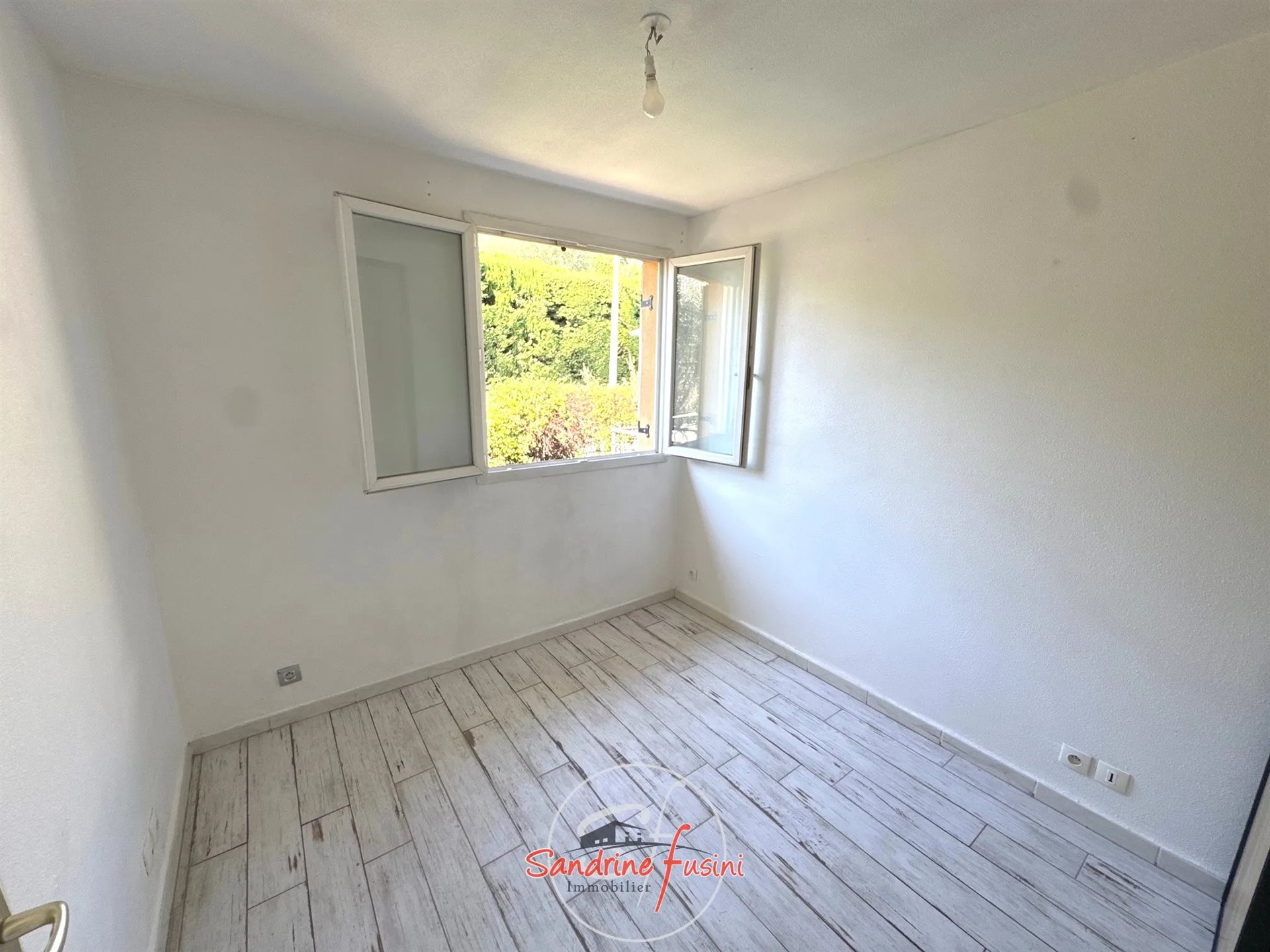Appartement à vendre, 50m², Gattières