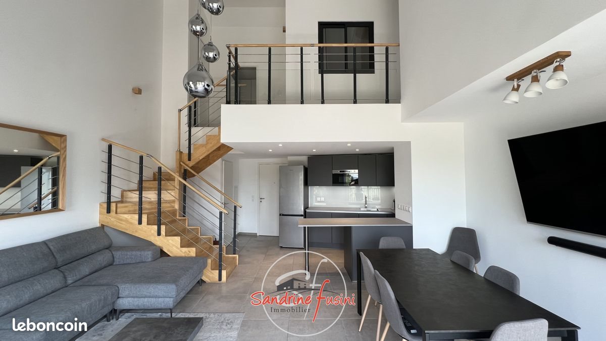 Appartement à louer, 100m², Carros