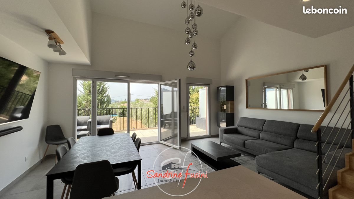 Appartement à louer, 100m², Carros