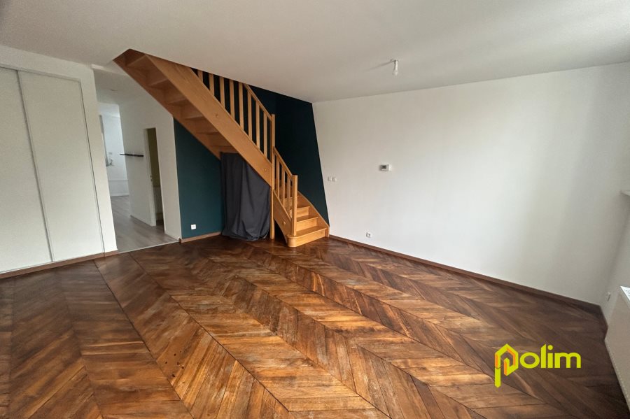 Appartement à louer, 91m², Maidières