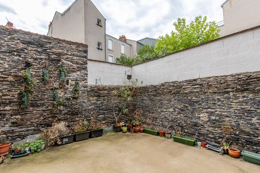 Maison 9 pièces 161 m² · à Angers · 161 m² · 585 000 €