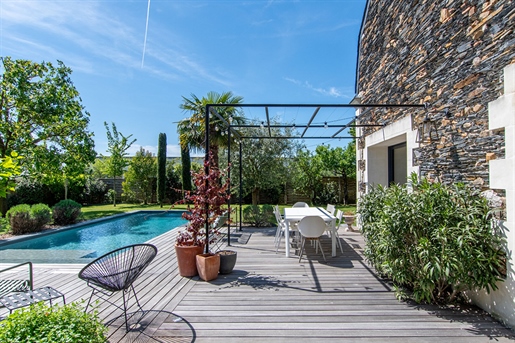 Maison 6 pièces 157 m² · à Les Ponts-de-Cé · 157 m² · 733 000 €