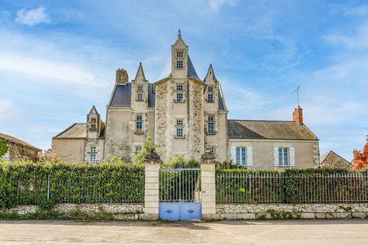 Maison 18 pièces 400 m² · à Rochefort-sur-Loire · 400 m² · 960 000 €