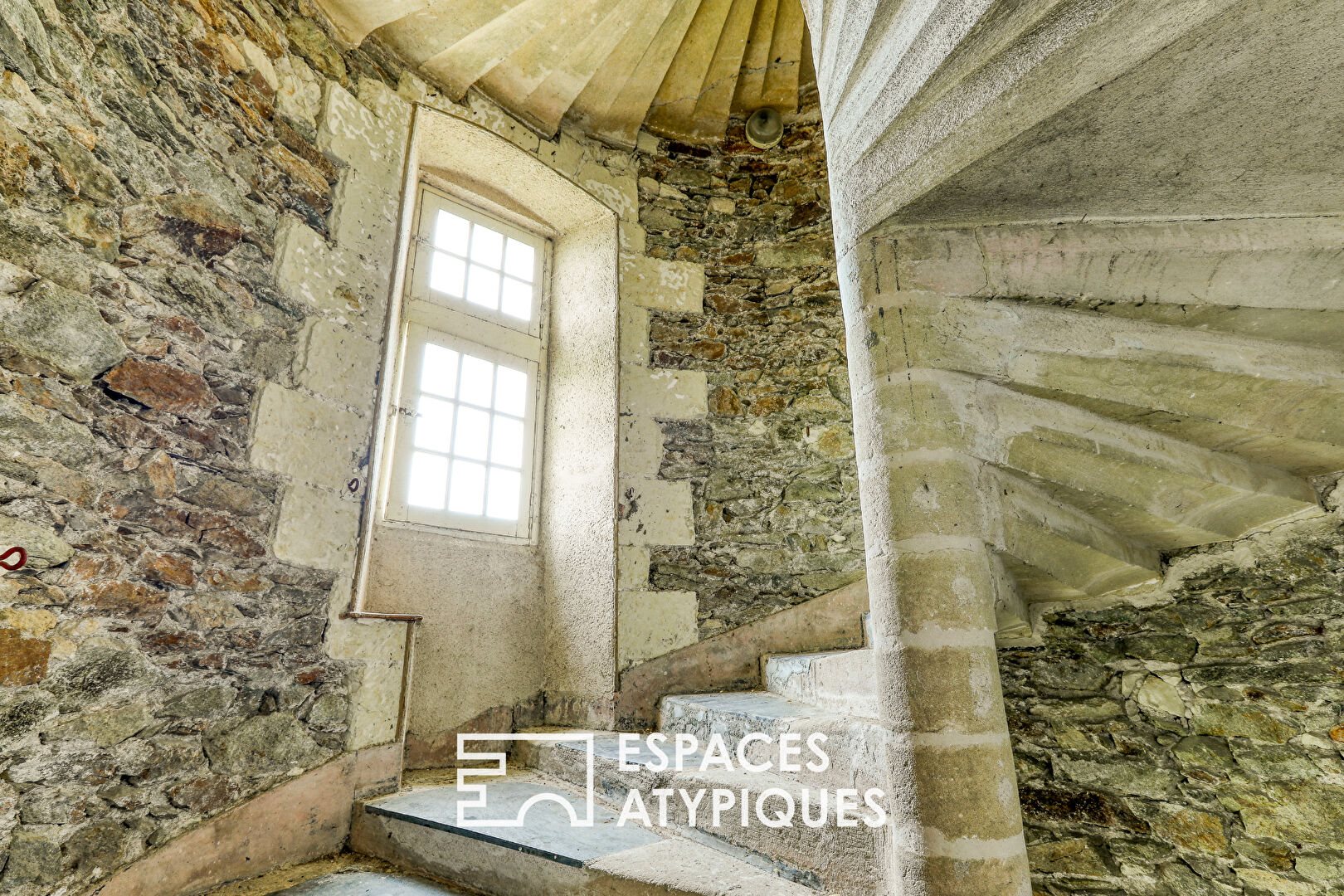 Maison à vendre, 400m², Rochefort-sur-Loire