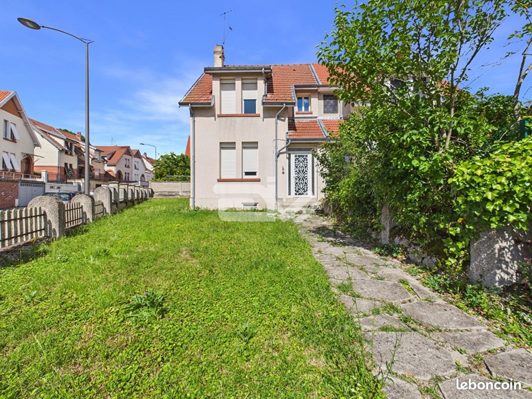 Maison à vendre, 93m², Reims