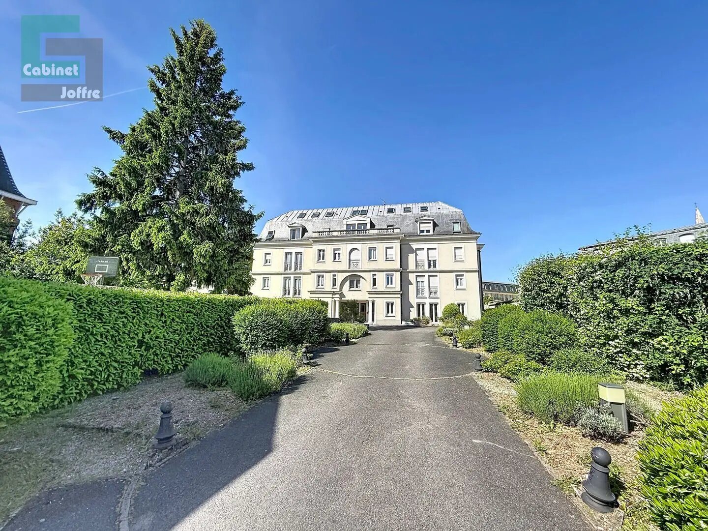 Appartement à vendre, 68m², Fontainebleau