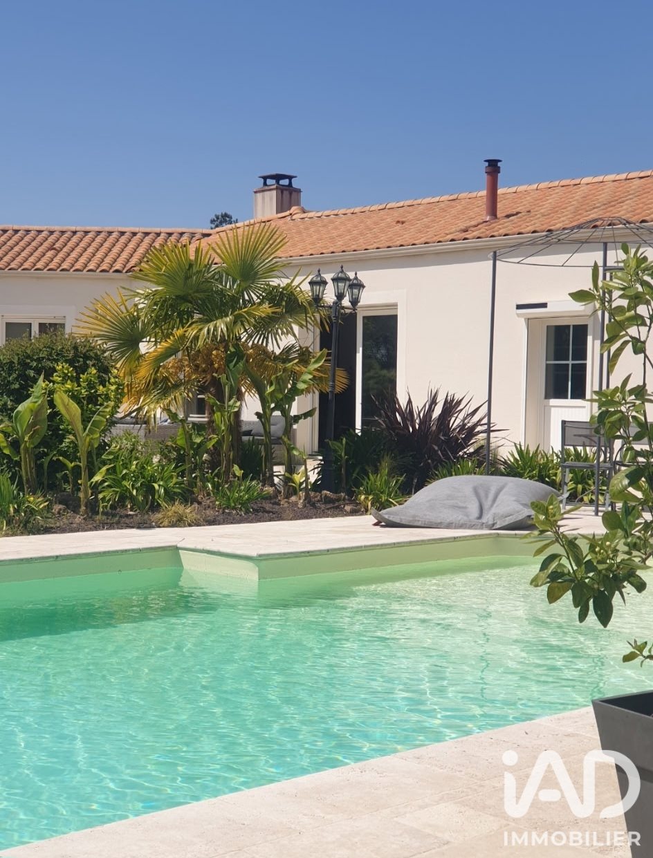 Maison à vendre, 135m², Sainte-Florence