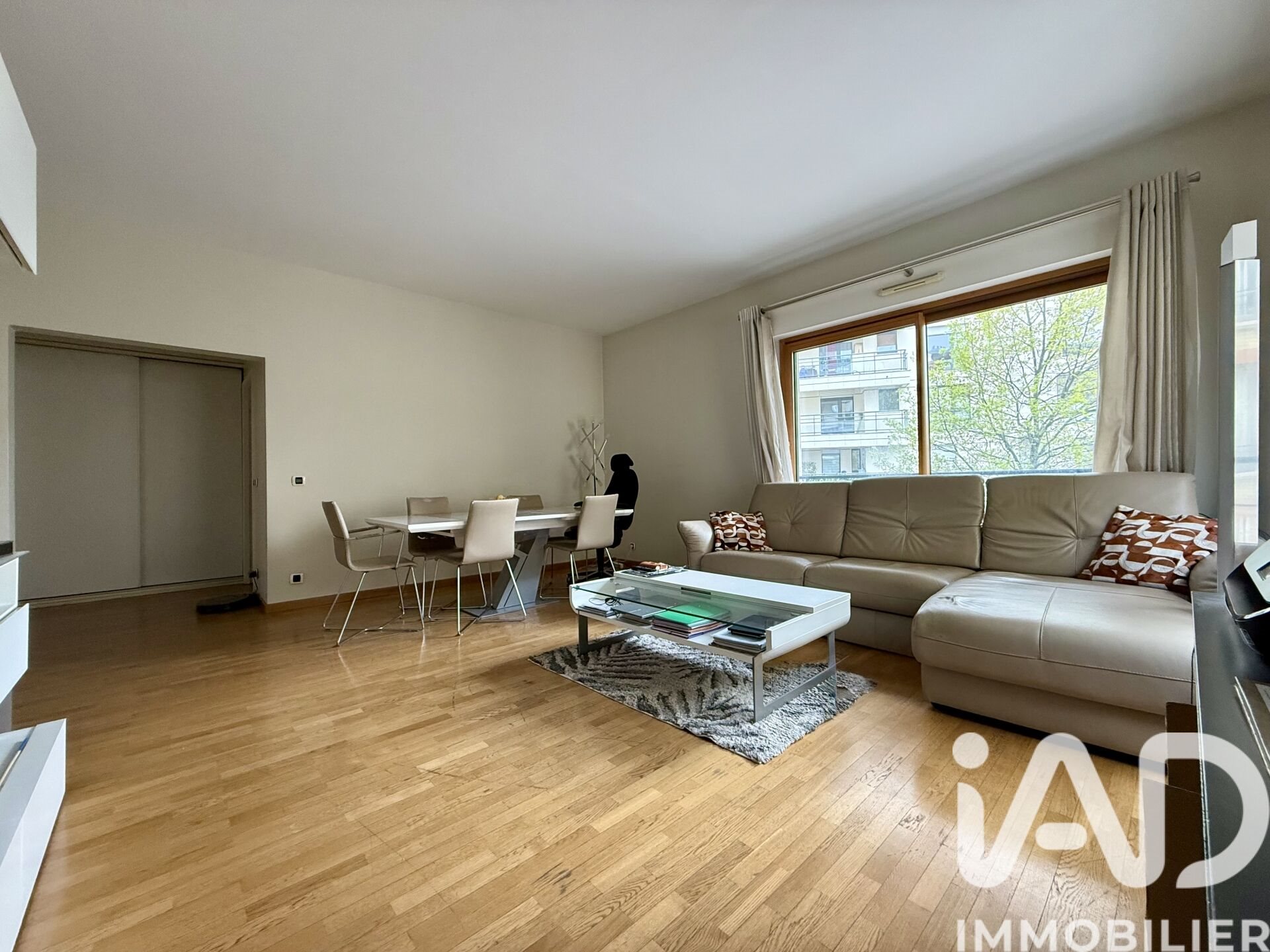 Appartement à vendre, 73m², Courbevoie