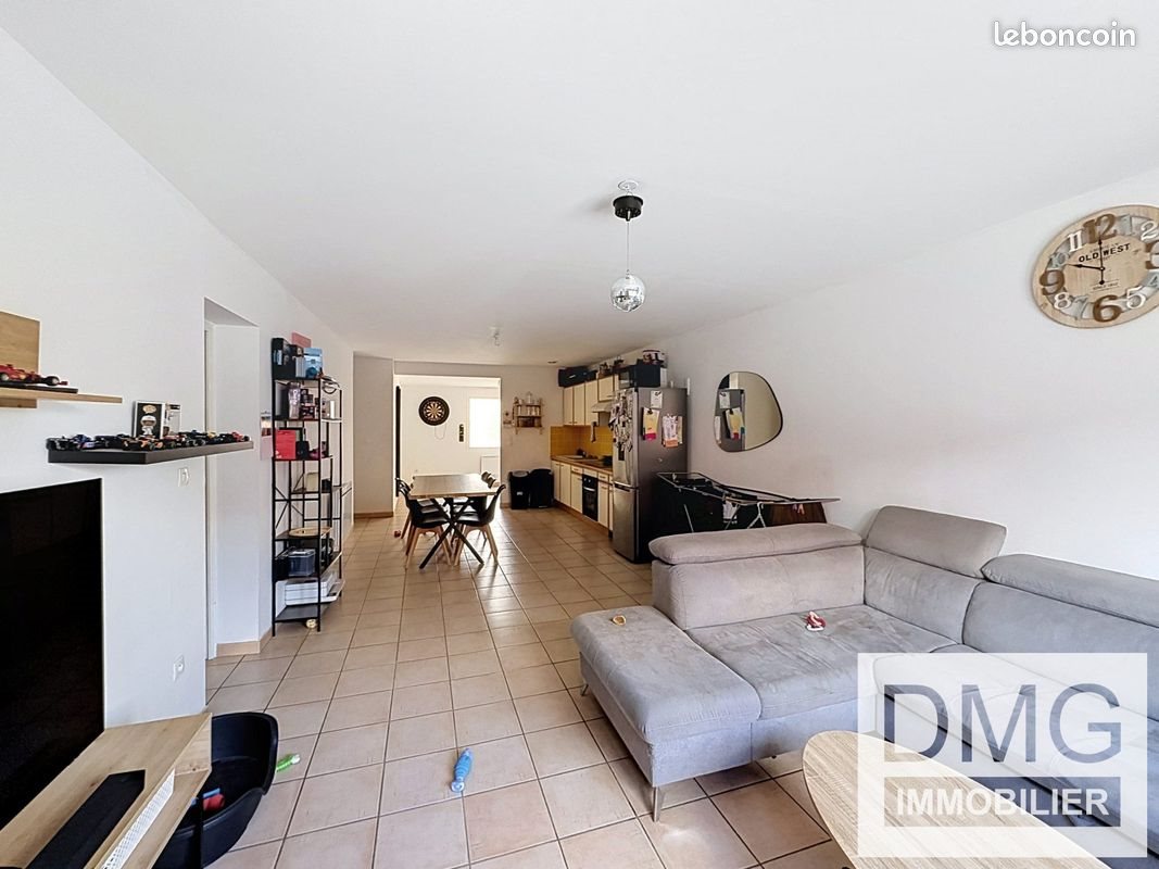Appartement à louer, 76m², Steenvoorde