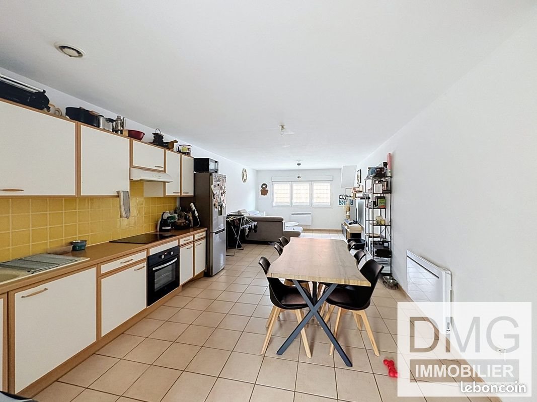 Appartement à louer, 76m², Steenvoorde