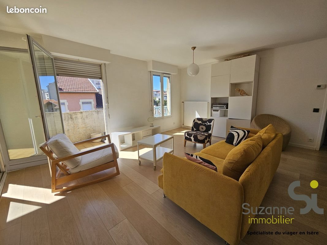 Appartement à louer, 95m², Grenoble