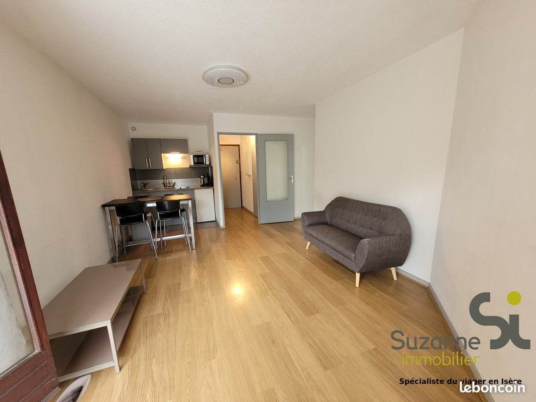 Appartement à louer, 38m², Grenoble