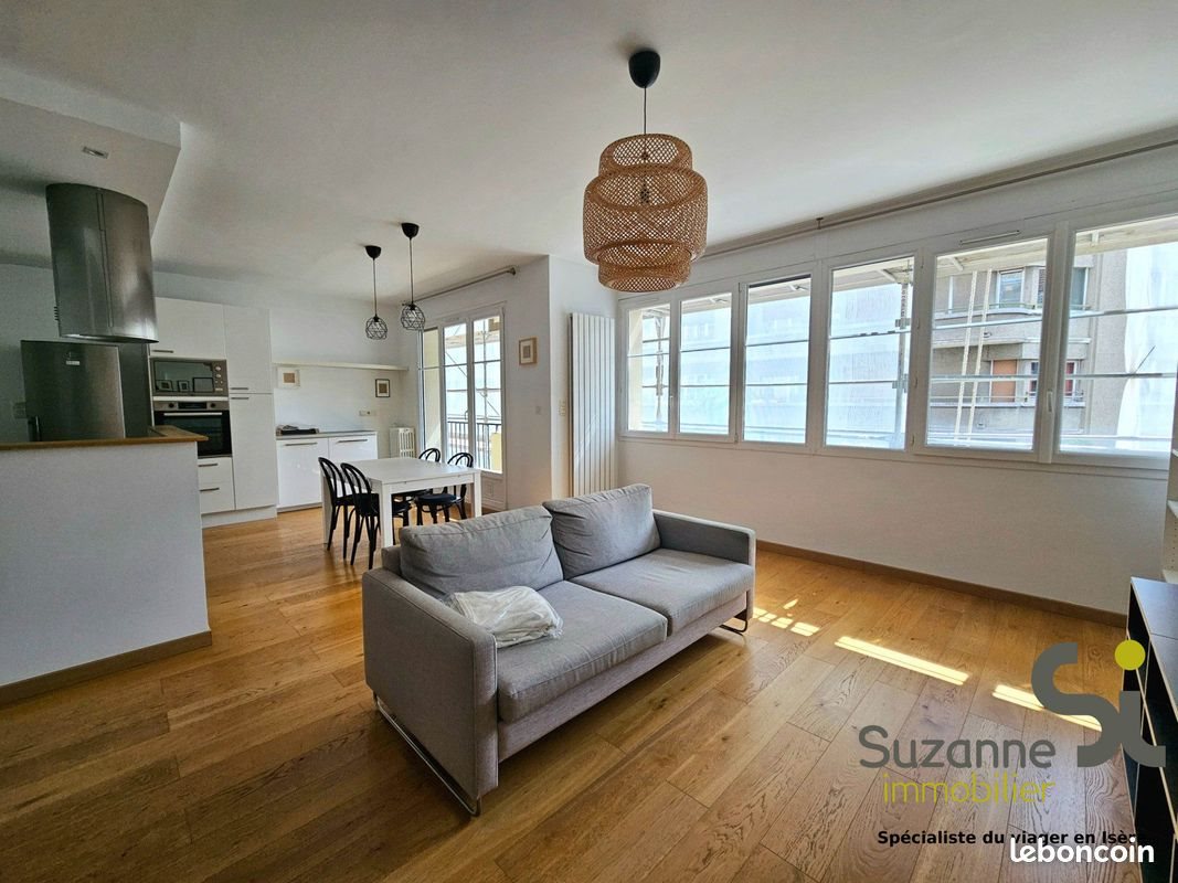 Appartement à louer, 78m², Grenoble