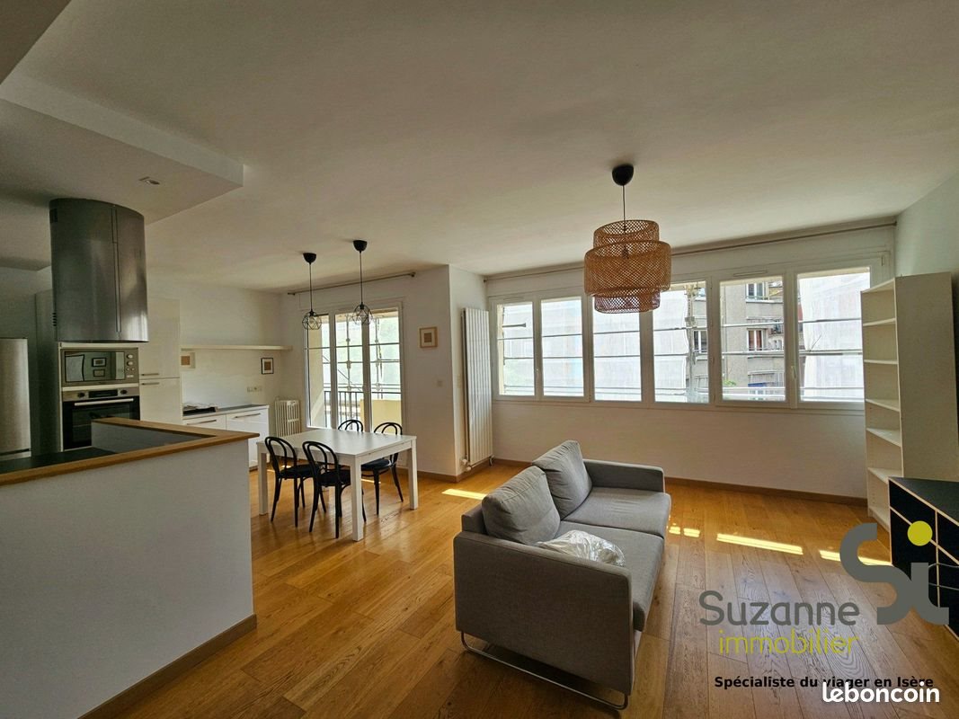 Appartement à louer, 78m², Grenoble