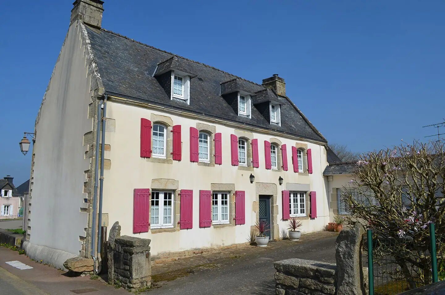 Maison à vendre, 200m², Leuhan